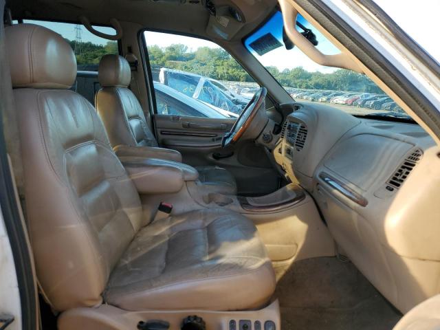 5LMPU28L0WLJ54141 - 1998 LINCOLN NAVIGATOR 白色 照片 5