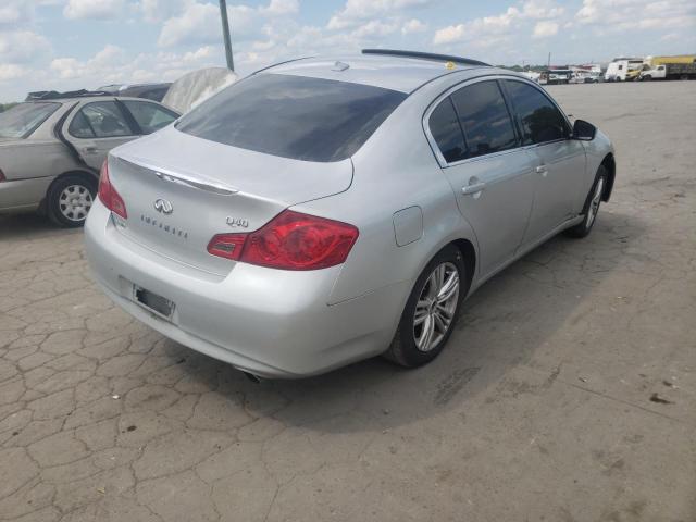 JN1CV6AR2FM521319 - 2015 INFINITI Q40 SILVER photo 4