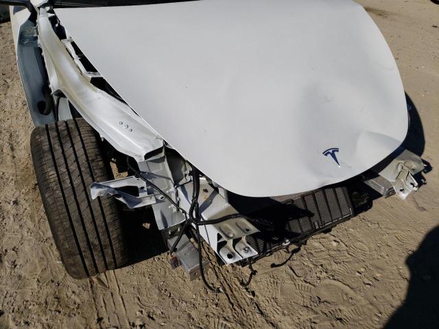 7SAYGDEEXNF385752 - 2022 TESLA MODEL Y أبيض صورة 9