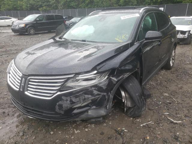 5LMCJ2C91HUL17055 - 2017 LINCOLN MKC SELECT შავი ფოტო 9