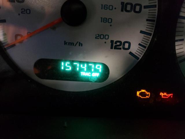 2C4GP54L14R618581 - 2004 CHRYSLER TOWN & COU Srebrny zdjęcie 8