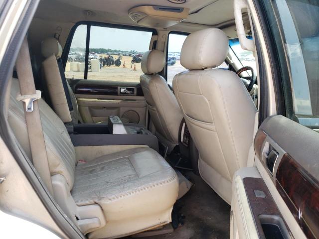 5LMFU27RX4LJ24269 - 2004 LINCOLN NAVIGATOR 米色 照片 6