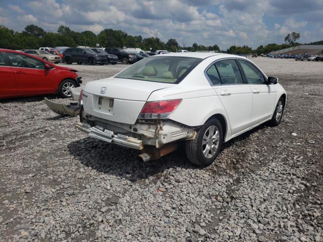 1HGCP2F43AA166590 - 2010 HONDA ACCORD LXP WHITE photo 4