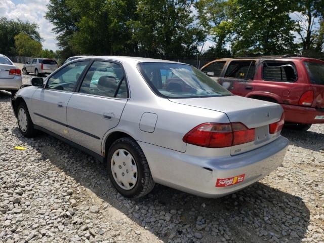 1HGCG5640XA163642 - 1999 HONDA ACCORD LX  photo 3