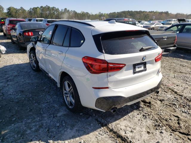 WBXHU7C37H5H38288 - 2017 BMW X1 WHITE photo 3