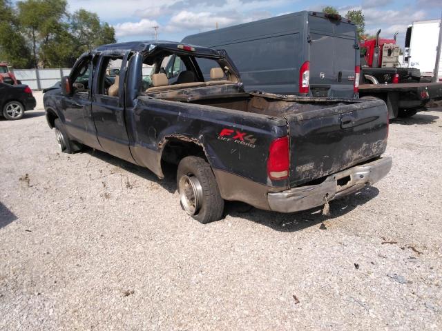 1FTSW31P54EC34583 - 2004 FORD F350 SRW S BLUE photo 3