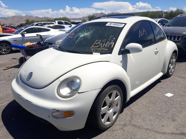 3VWDD21C61M451309 - 2001 VOLKSWAGEN NEW BEETLE 白色 照片 2