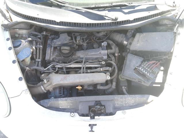 3VWDD21C61M451309 - 2001 VOLKSWAGEN NEW BEETLE 白色 照片 7