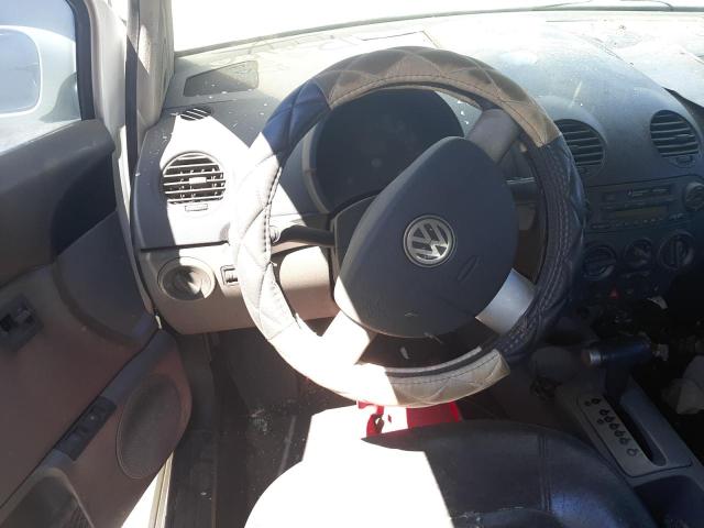 3VWDD21C61M451309 - 2001 VOLKSWAGEN NEW BEETLE 白色 照片 9