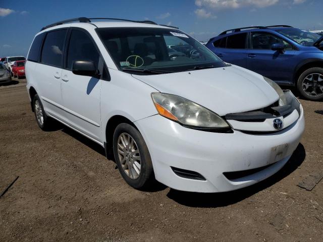 5TDJK4CC4AS031181 - 2010 TOYOTA SIENNA LE WHITE photo 1