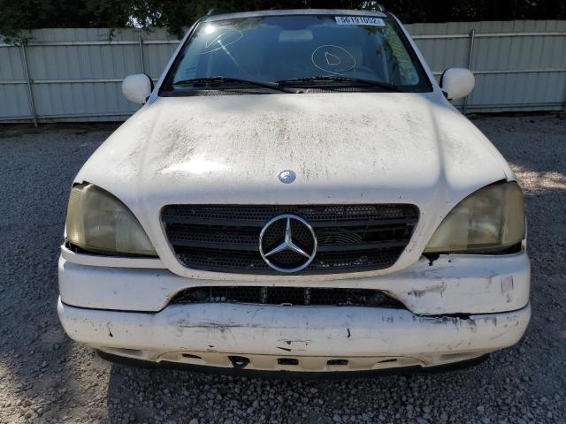 4JGAB54E11A263106 - 2001 MERCEDES-BENZ ML 320 WHITE photo 9