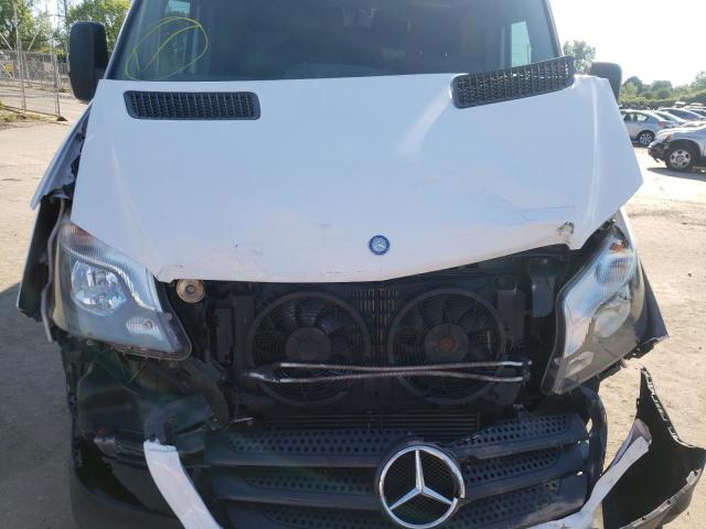 WD4PE8DC3F5981977 - 2015 MERCEDES-BENZ SPRINTER 2 WHITE photo 7