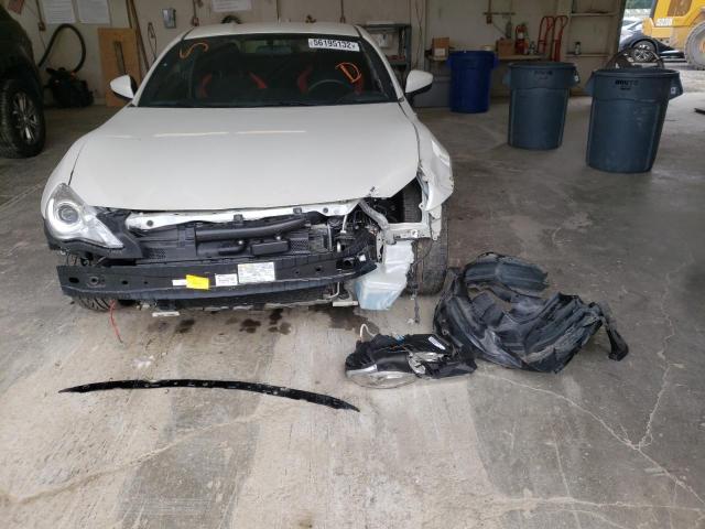 JF1ZNAA11F8708991 - 2015 TOYOTA SCION FR-S  photo 9