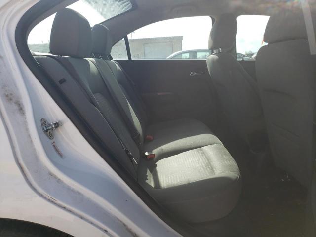 1G1JA5SH8C4207985 - 2012 CHEVROLET SONIC LS WHITE photo 6