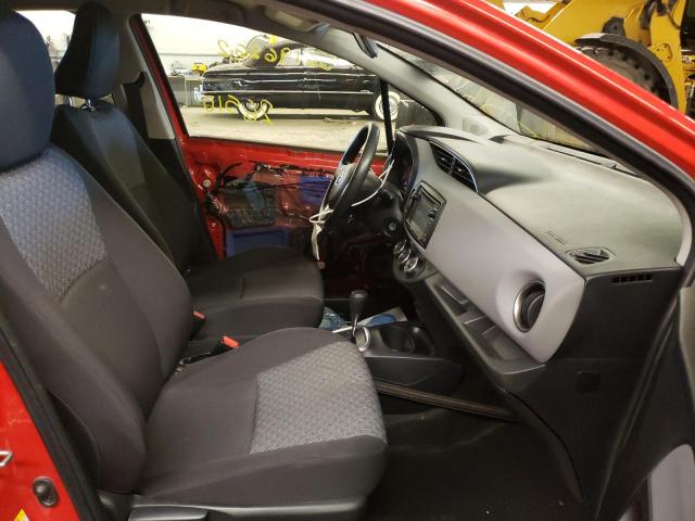 VNKKTUD31FA044207 - 2015 TOYOTA YARIS RED photo 5