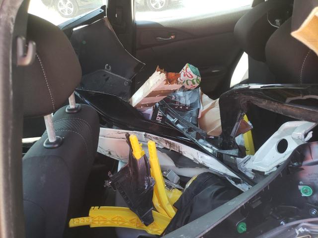 SHHFK7H44KU409755 - 2019 HONDA CIVIC SPOR WHITE photo 6