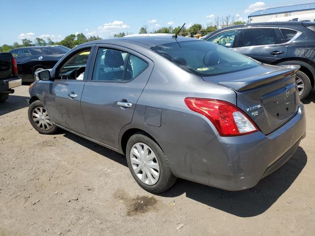 3N1CN7AP0KL864672 - 2019 NISSAN VERSA S GRAY photo 3