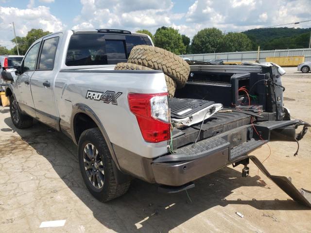 1N6BA1F49JN542480 - 2018 NISSAN TITAN XD S SILVER photo 3