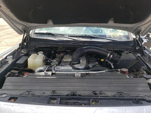 1N6BA1F49JN542480 - 2018 NISSAN TITAN XD S SILVER photo 7