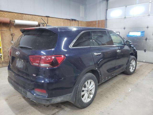 5XYPGDA32LG696420 - 2020 KIA SORENTO L BLUE photo 4