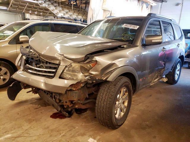 KNDJJ741395036679 - 2009 KIA BORREGO LX GRAY photo 2