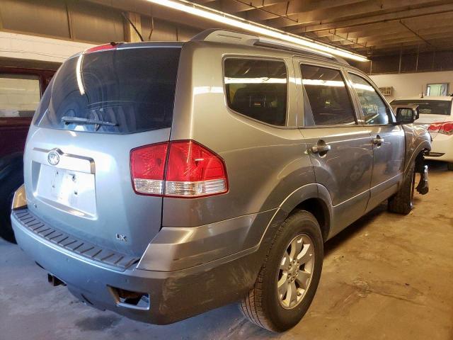 KNDJJ741395036679 - 2009 KIA BORREGO LX GRAY photo 4