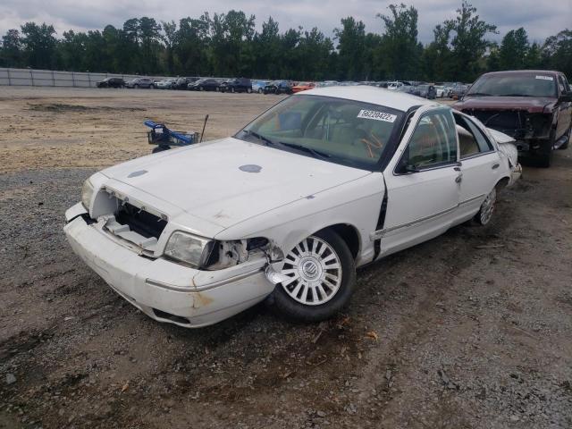 2MEFM75V26X623673 - 2006 MERCURY GRAND MARQ WHITE photo 2