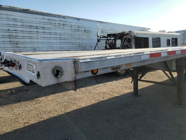 5DMFABTB18C002507 - 2008 BENS TRAILER SILVER photo 10