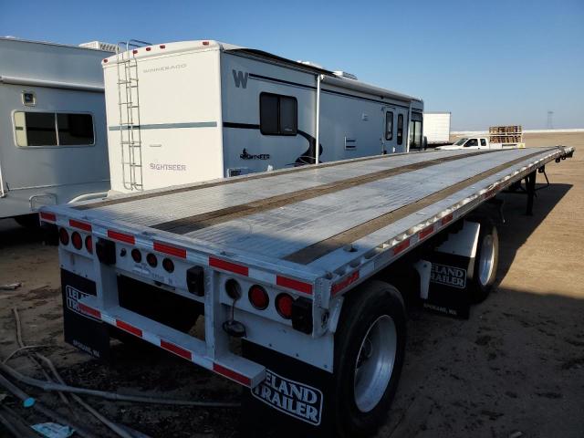 5DMFABTB18C002507 - 2008 BENS TRAILER SILVER photo 4