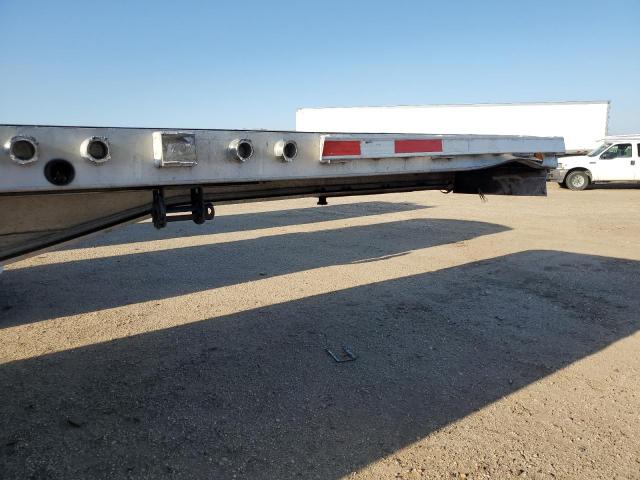 5DMFABTB18C002507 - 2008 BENS TRAILER SILVER photo 9