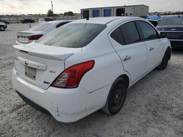 3N1CN7APXFL853958 - 2015 NISSAN VERSA S WHITE photo 4