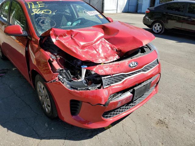 3KPA24AB7KE216301 - 2019 KIA RIO S RED photo 9