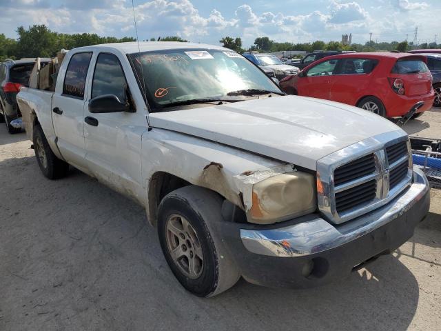 1D7HW48N65S179509 - 2005 DODGE DAKOTA QUA WHITE photo 1