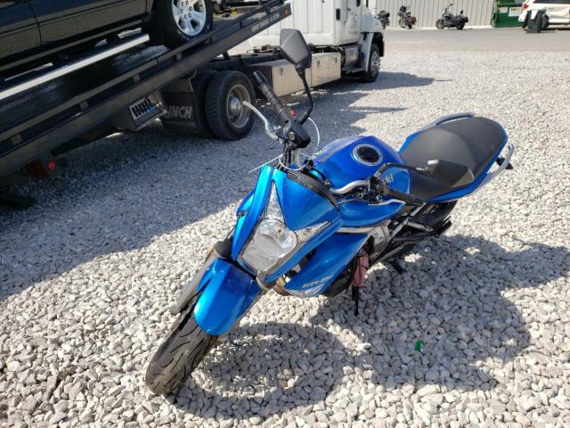 JKAEREC179DA32427 - 2009 KAWASAKI ER650 C BLUE photo 2