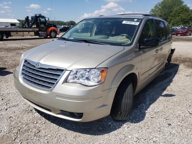 2A8HR54P48R148949 - 2008 CHRYSLER TOWN & COU BEIGE photo 2