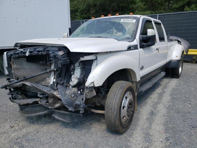 1FT8W4DT2FEC78231 - 2015 FORD F450 SUPER WHITE photo 2