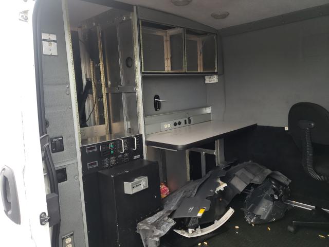 3C6TRVAG5FE502666 - 2015 RAM PROMASTER WHITE photo 6