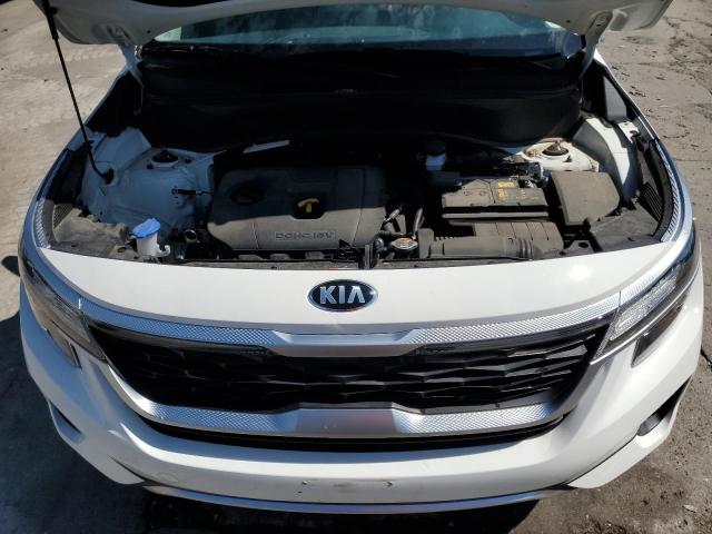 KNDEUCAA2M7092809 - 2021 KIA SELTOS S WHITE photo 7