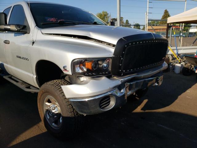 3D7KU28CX4G197693 - 2004 DODGE RAM 2500 S Արծաթագույն լուսանկար 9
