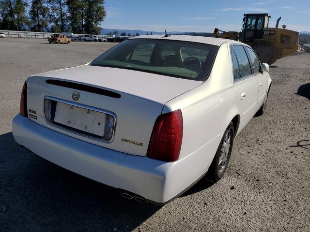 1G6KD54Y95U240371 - 2005 CADILLAC DEVILLE WHITE photo 4