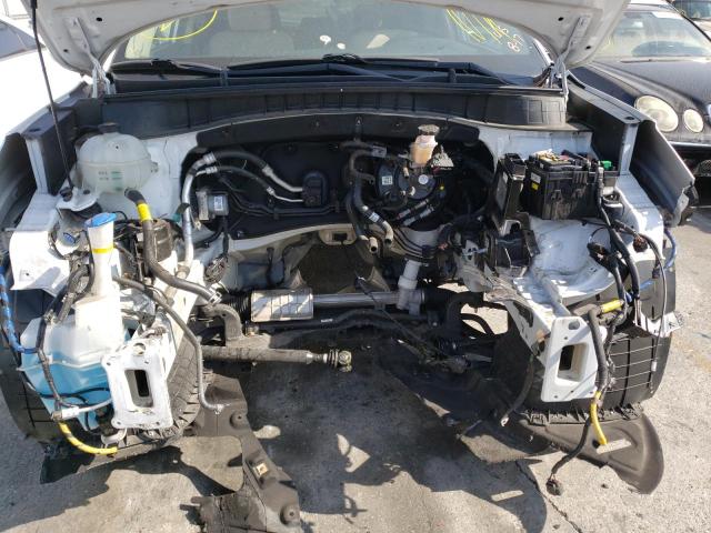 KM8J23A44JU791981 - 2018 HYUNDAI TUCSON SE WHITE photo 9