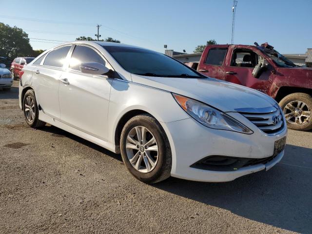 5NPEB4AC2EH915653 - 2014 HYUNDAI SONATA GLS WHITE photo 1