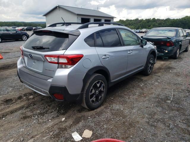 JF2GTAAC2JH300289 - 2018 SUBARU CROSSTREK SILVER photo 4