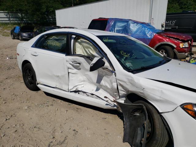 1G1ZA5E10BF314727 - 2011 CHEVROLET MALIBU LS WHITE photo 9