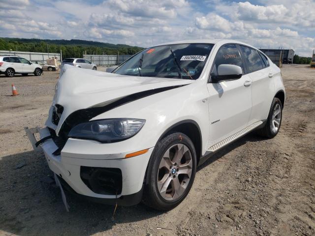 5UXFG2C50BLX08676 - 2011 BMW X6 XDRIVE3 WHITE photo 2