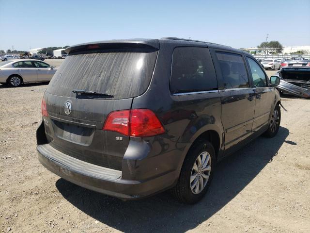 2C4RVABG3CR391325 - 2012 VOLKSWAGEN ROUTAN SE GRAY photo 4