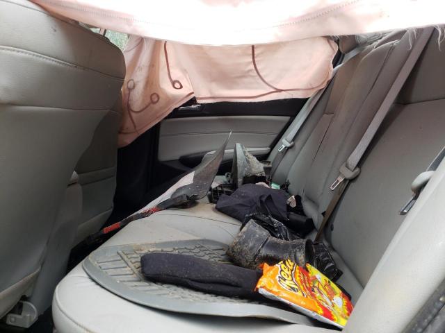 19UDE2F3XJA000858 - 2018 ACURA ILX BASE W SILVER photo 6