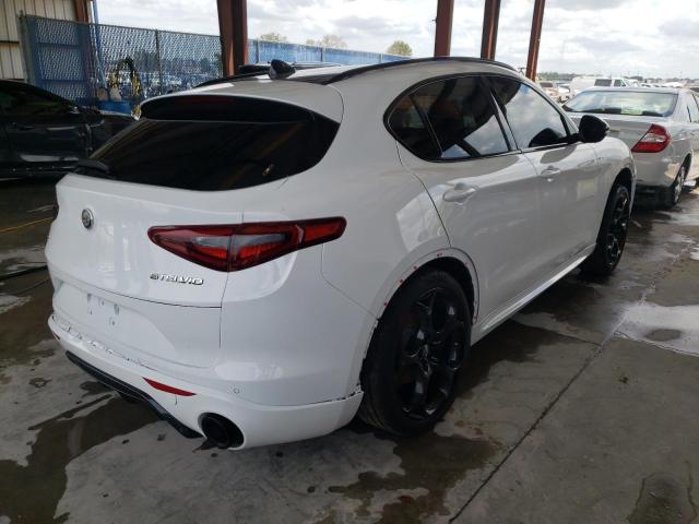 ZASPAKBN4N7D31699 - 2022 ALFA ROMEO STELVIO TI WHITE photo 4