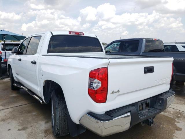 5TFDM5F12JX078582 - 2018 TOYOTA TUNDRA CRE WHITE photo 3