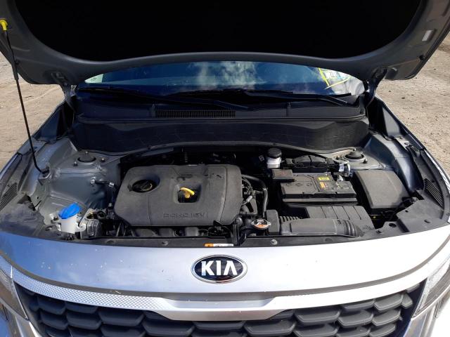 KNDEPCAA4M7085724 - 2021 KIA SELTOS LX GRAY photo 7